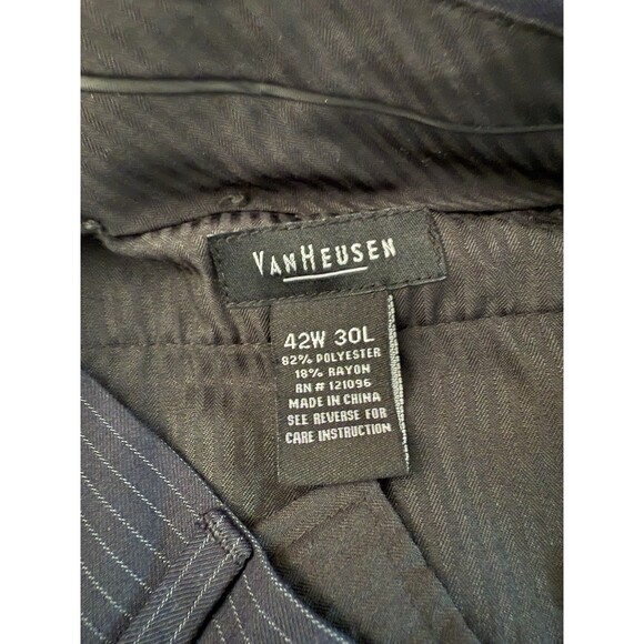 Van Heusen Pleated Classic Fit Dress Pants Men's Striped 42W 30L - Picture 7 of 16